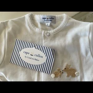 Cape and Cullen baby onesie brand new